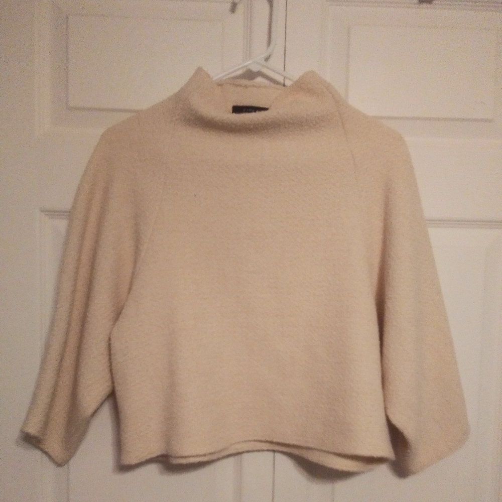 Relaxed turtle neck sweater